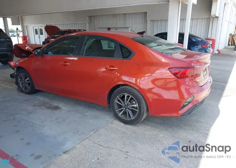 2022 Kia Forte Lxs z USA, uszkodzony, nr VIN 3KPF24ADXNE419260